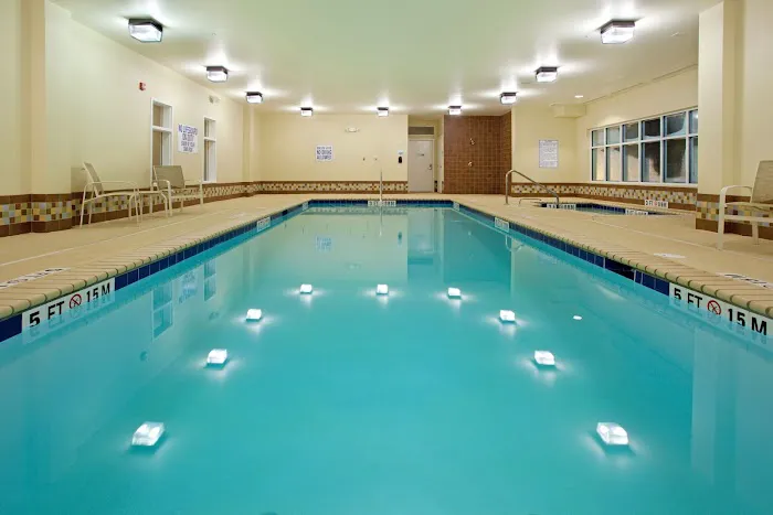 Holiday Inn Express & Suites Newberry by IHG 4