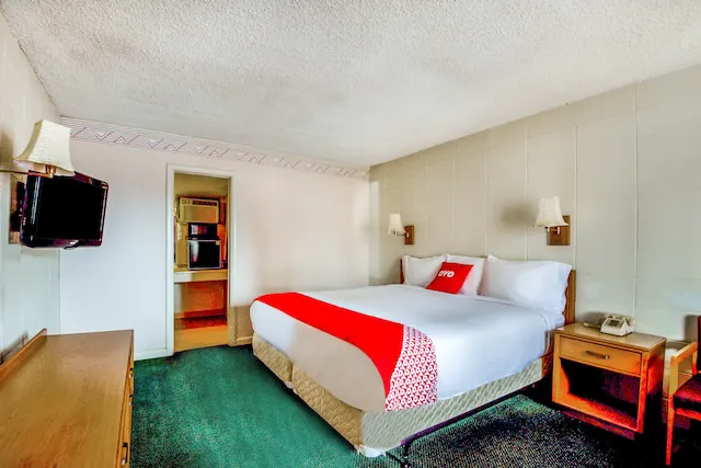 OYO Hotel Mauldin SC South Main Street 4