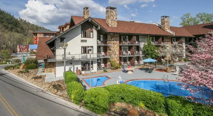 River Edge Inn 4