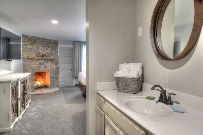 River Edge Inn 4