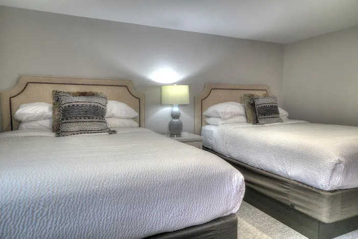 River Edge Inn 4