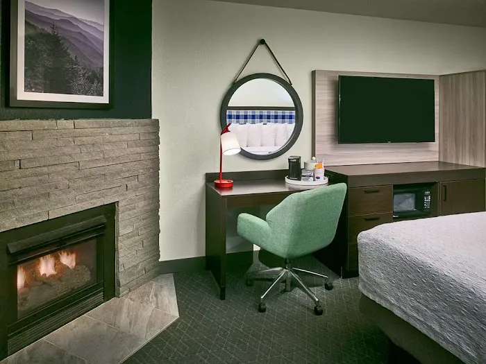 Hampton Inn Gatlinburg 4