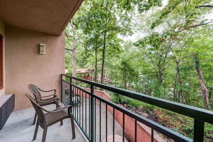 Quality Inn Creekside - Downtown Gatlinburg 4