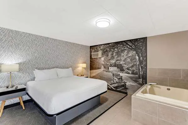 The Wander Hotel, a Ramada by Wyndham 4
