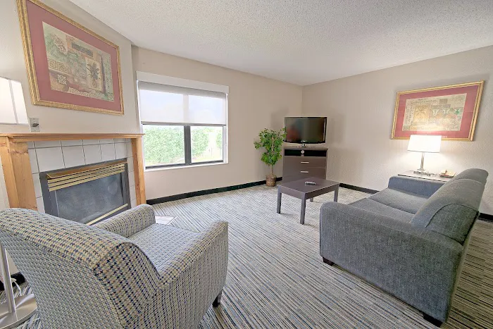 All Season Suites 4