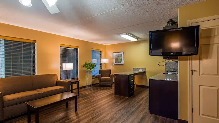 Best Western Plaza Inn 4