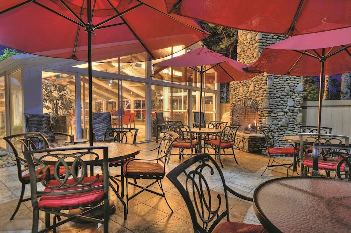 La Quinta Inn & Suites by Wyndham Pigeon Forge 4
