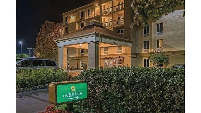 La Quinta Inn & Suites by Wyndham Pigeon Forge 4