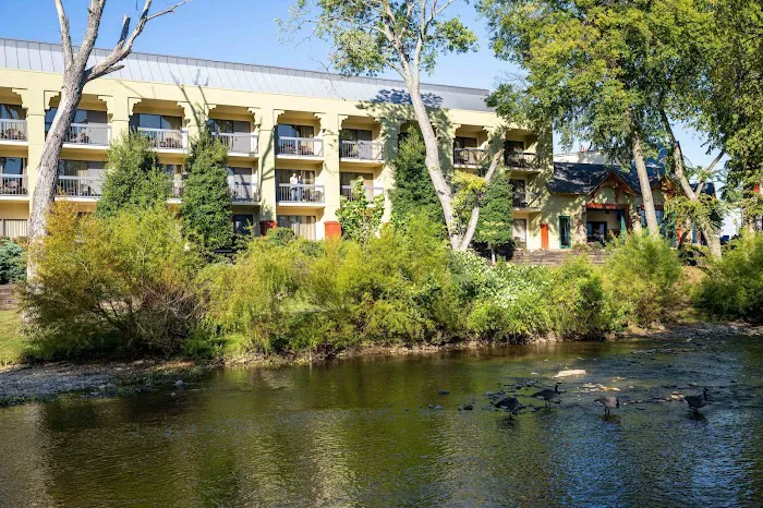 The Inn on the River Pigeon Forge 4