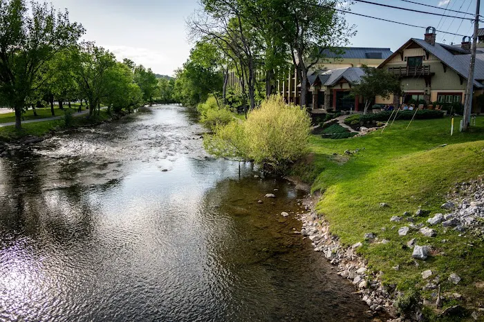 The Inn on the River Pigeon Forge 4