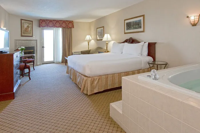 Music Road Resort Inn 4