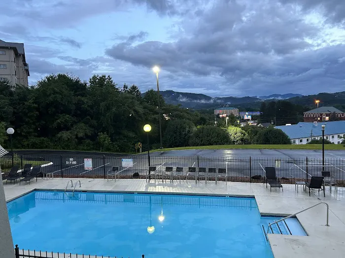 Hotel Pigeon Forge inn & Suites 4