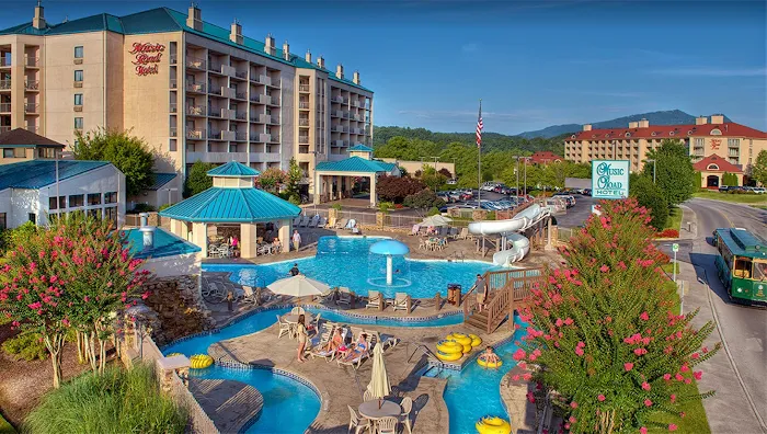 Music Road Resort Hotel 4