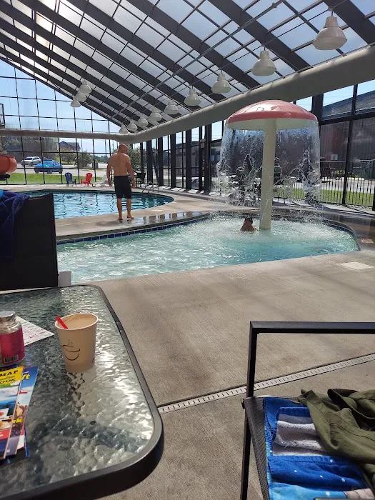 Grand Smokies Resort Lodge 4