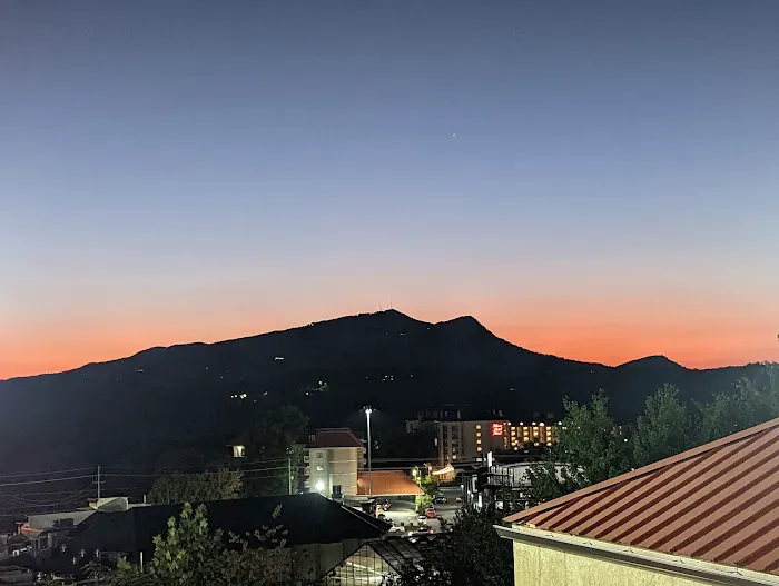 Vista Suites Pigeon Forge TN 4
