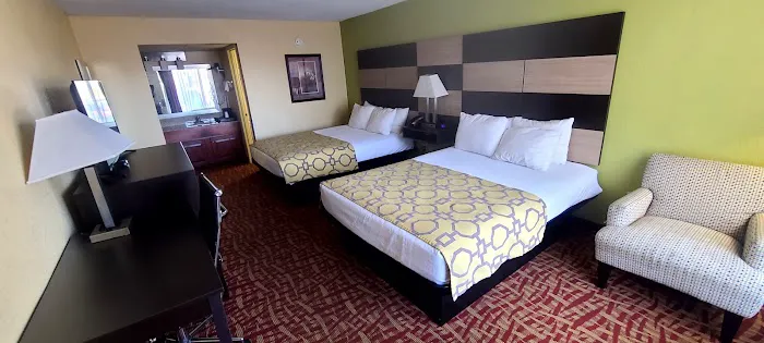 Baymont by Wyndham Sevierville Pigeon Forge 4