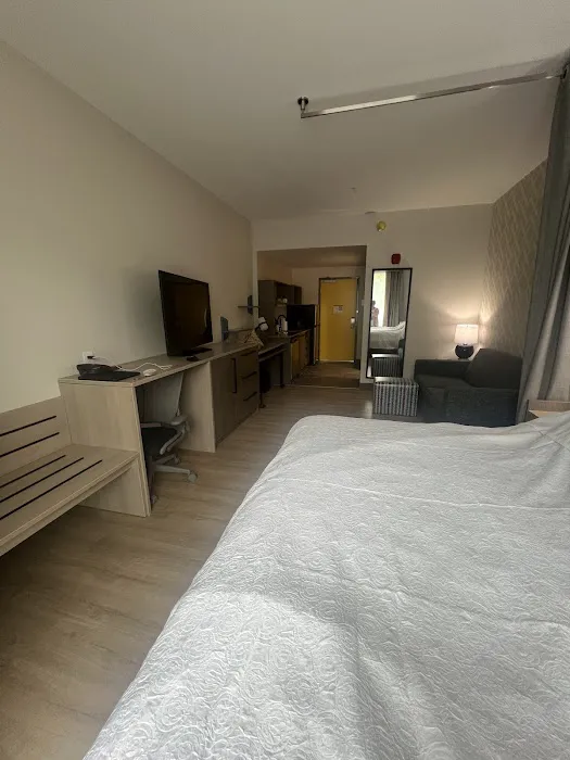 Home2 Suites by Hilton Sevierville 4