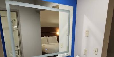 Holiday Inn Express & Suites Pigeon Forge - Sevierville by IHG