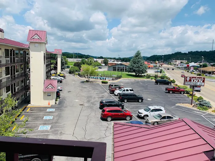 Landmark Inn 4