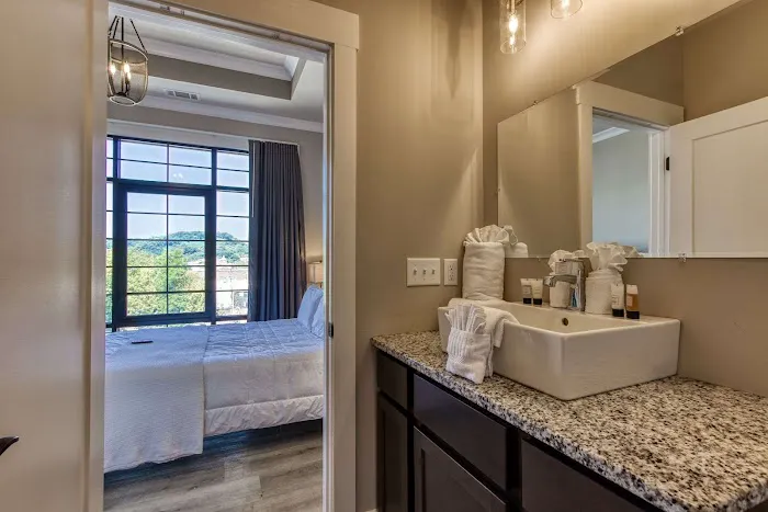 Central Hotel, New Hotel Collection Smoky Mountains 4