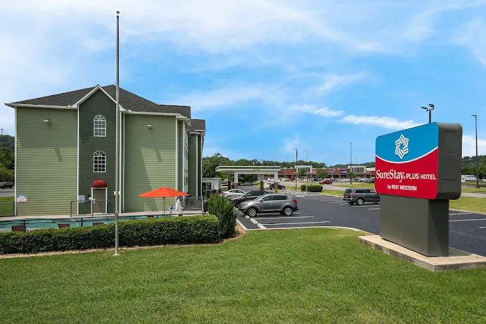SureStay Plus Hotel by Best Western Sevierville 4