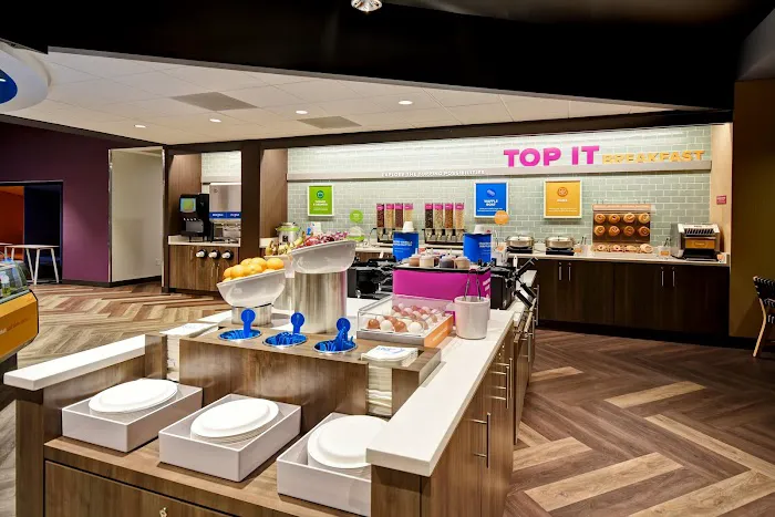 Tru by Hilton Pigeon Forge 4