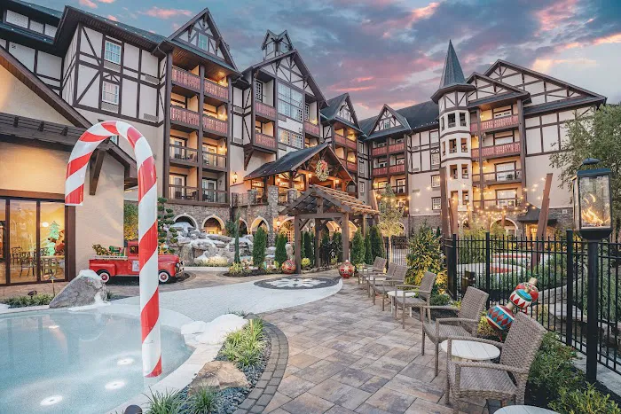 The Inn at Christmas Place 4