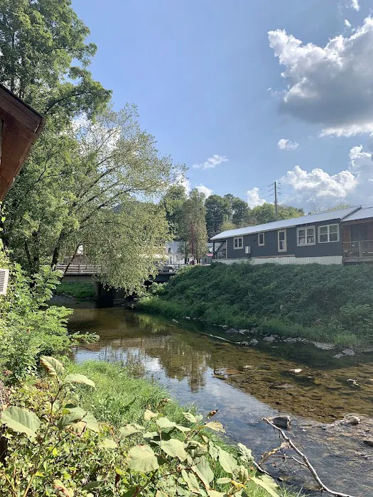 Creek Water Inn 4