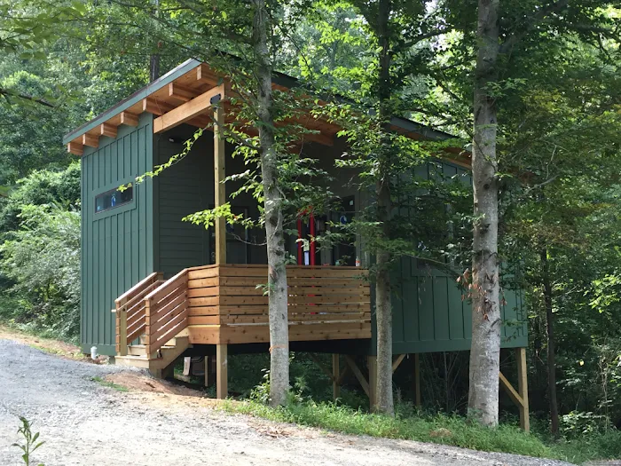Farmside Village Cabin Rentals at Frizzlehead Farm 4