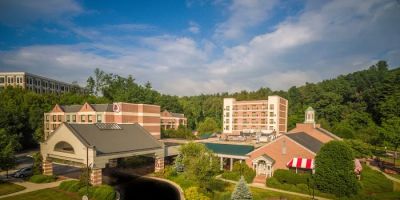 DoubleTree by Hilton Hotel Asheville - Biltmore