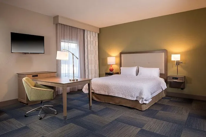 Hampton Inn & Suites Asheville Biltmore Village 4