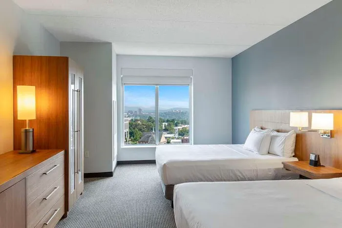DoubleTree by Hilton Asheville Downtown 5