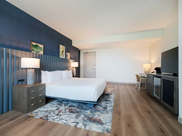 Hotel Indigo Asheville Downtown, an IHG Hotel 4