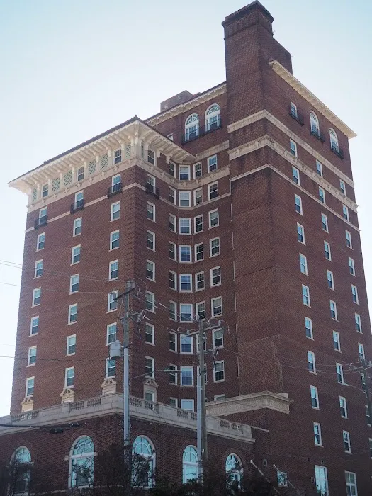 Asheville West Country Inn 5