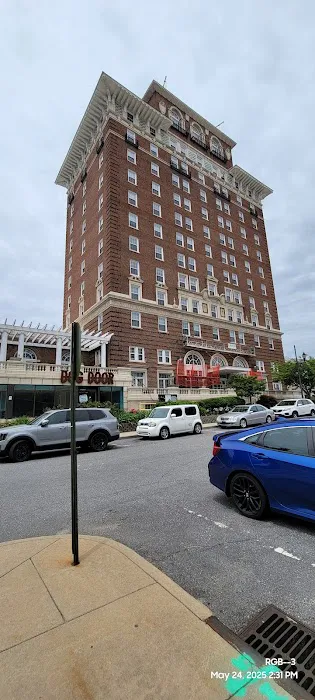 Asheville West Country Inn 5