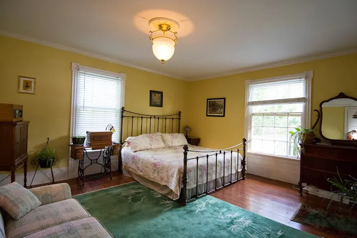 Rankin House Inn 5