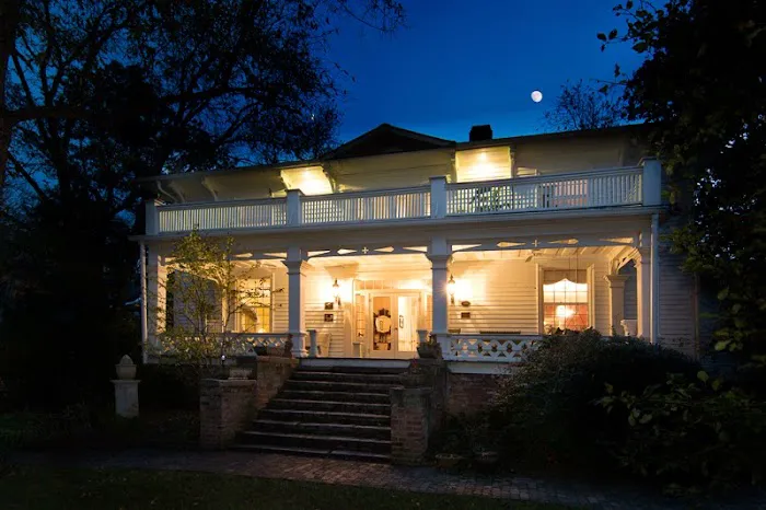 Rankin House Inn 5