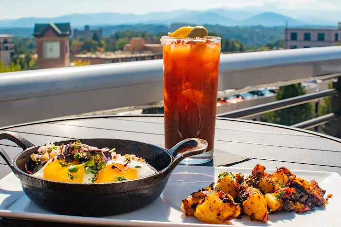 Cambria Hotel Downtown Asheville 5