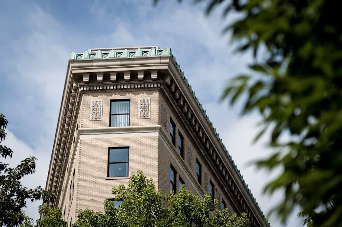 The Flat Iron Hotel 5