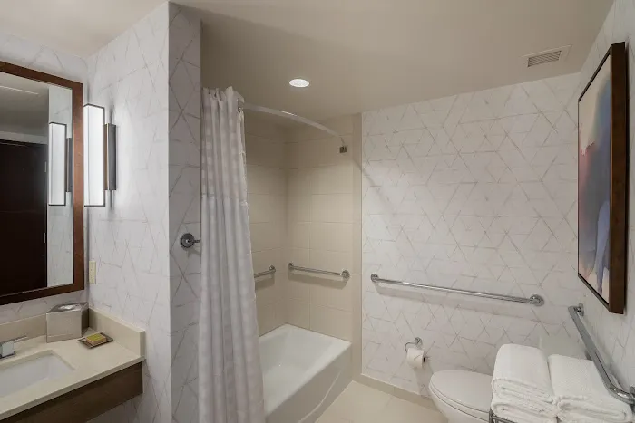 Hilton Asheville Biltmore Park 4