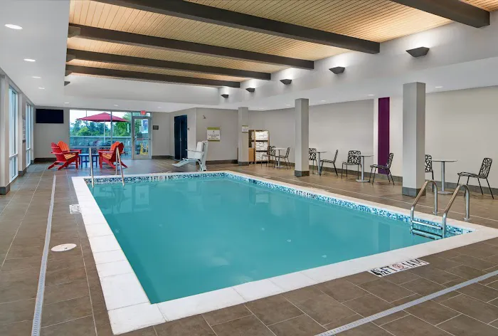 Home2 Suites by Hilton Asheville Airport 5