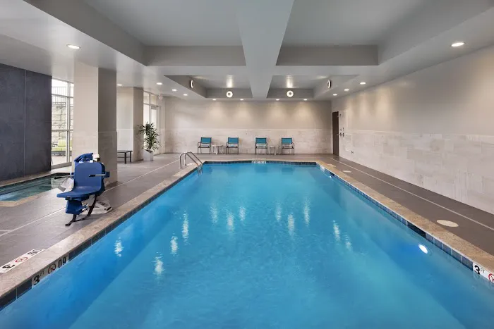 Holiday Inn & Suites Arden - Asheville Airport by IHG 5