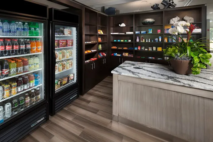 Holiday Inn & Suites Arden - Asheville Airport by IHG 5
