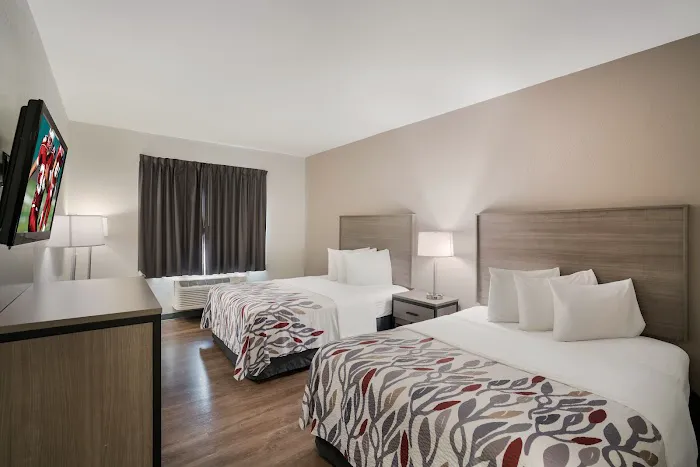 Red Roof Inn & Suites Carrollton, GA–West Georgia 4