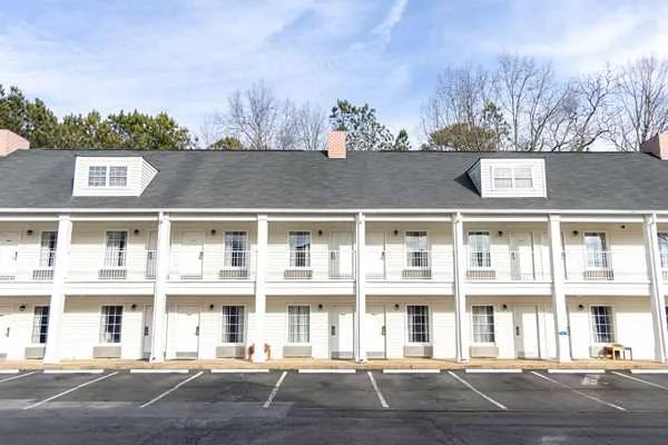 Quality Inn 4