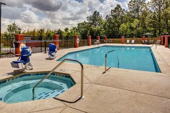 Hampton Inn Thomson 4
