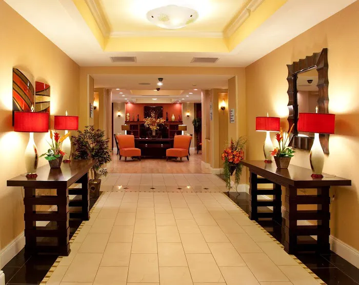 Holiday Inn Express & Suites Spartanburg-North by IHG 4