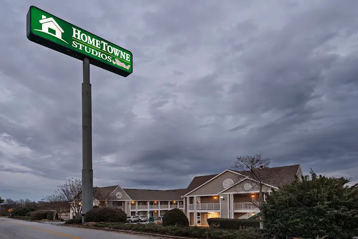 HomeTowne Studios Spartanburg - Asheville Highway 4