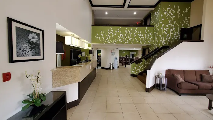 SureStay Plus By Best Western Spartanburg Southwest 4