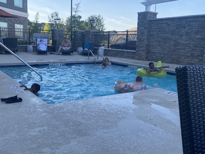 Cambria Hotel Greenville 4